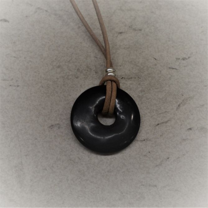 Colgante donut de Shungita