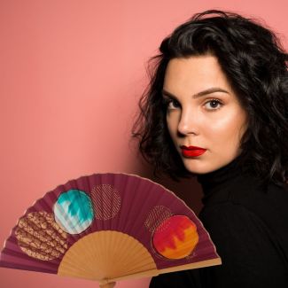 Abanico de seda burdeos de lujo / Abanico plegable abstracto pintado a mano con oro y turquesa / Regalo artístico único