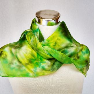 Bufanda de seda verde limón fresca y brillante, pintada a mano, regalo para hija