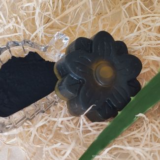 Jabón de Glicerina con Carbón Activado y Aloe Vera