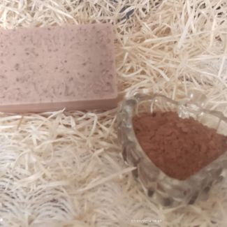 Jabón de Glicerina con Arcilla Roja