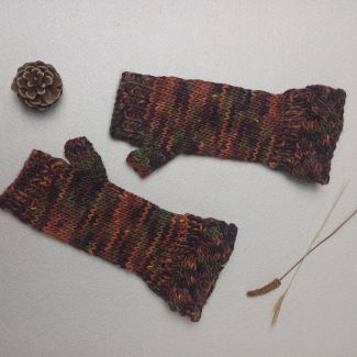 Mitones largos acabados en trenza 100% lana merino de España