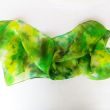 Bufanda de seda verde limón fresca y brillante, pintada a mano, regalo para hija 4